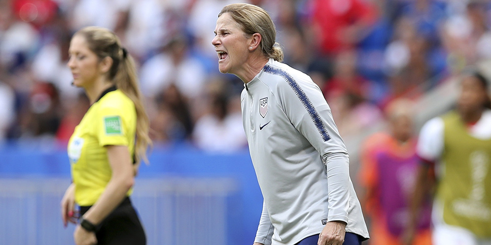 Kawinkan 2 Trofi Piala Dunia, Pelatih Timnas AS Jill Ellis M